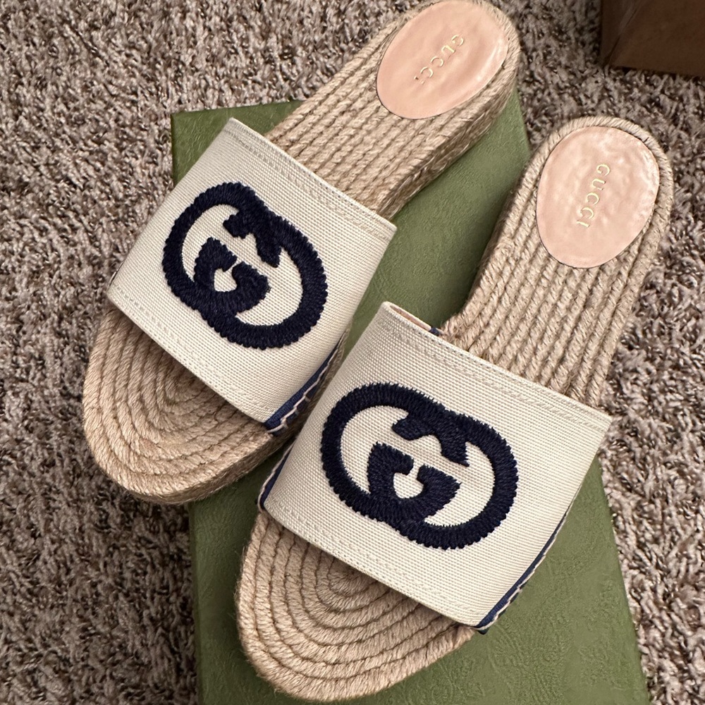 Gucci slide